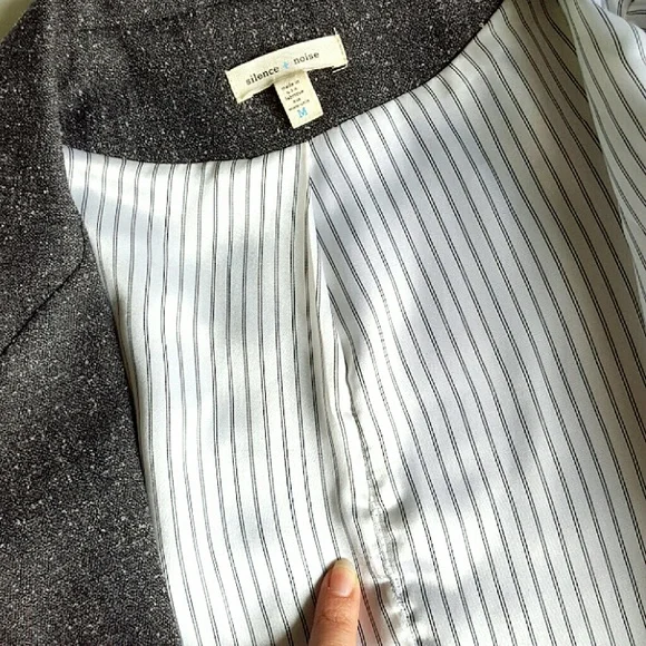 Silence + Noise Boyfriend Blazer - Picture 4 of 6